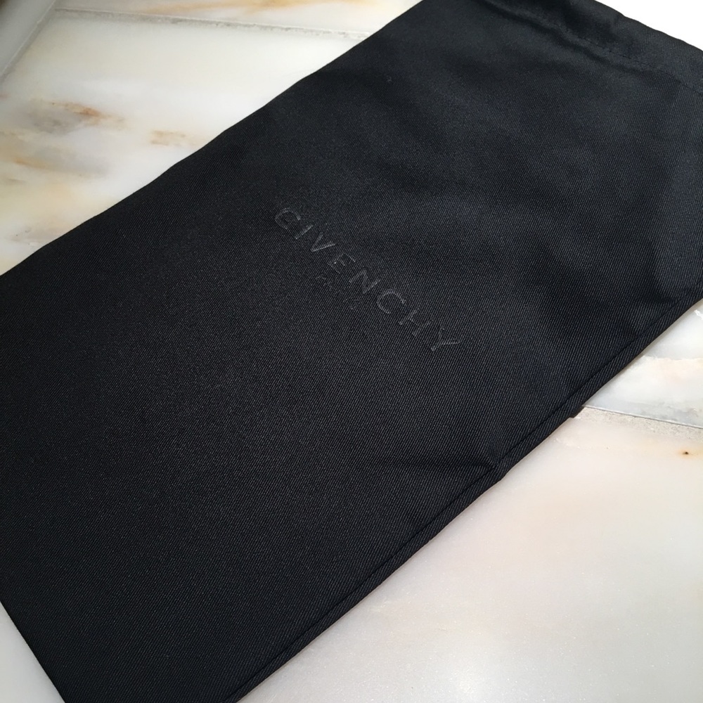 LN Authentic Givenchy Dustbag SFH